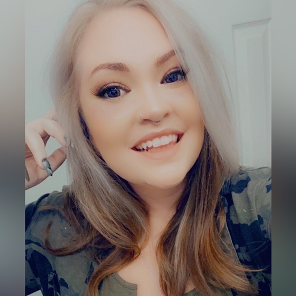 Meet The Posher, Madison! 💜 - Picture 1 of 4